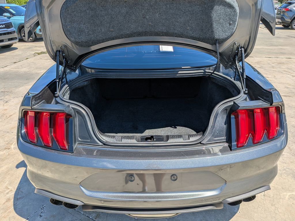 Used 2020 Ford Mustang GT Premium w/ GT Performance Package RWD image 14