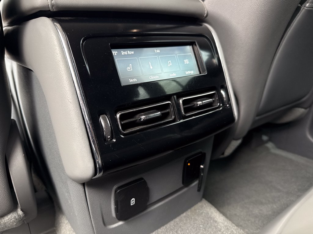 Used 2020 Lincoln Aviator Reserve w/ Equipment Group 201A AWD/4WD image 31