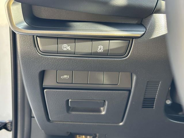 Certified 2026 MAZDA MAZDA3 s Sport image 10