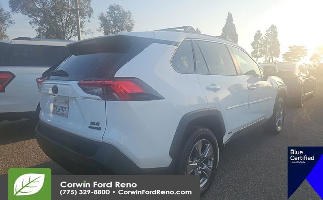 Used 2024 Toyota RAV4 XLE image 5