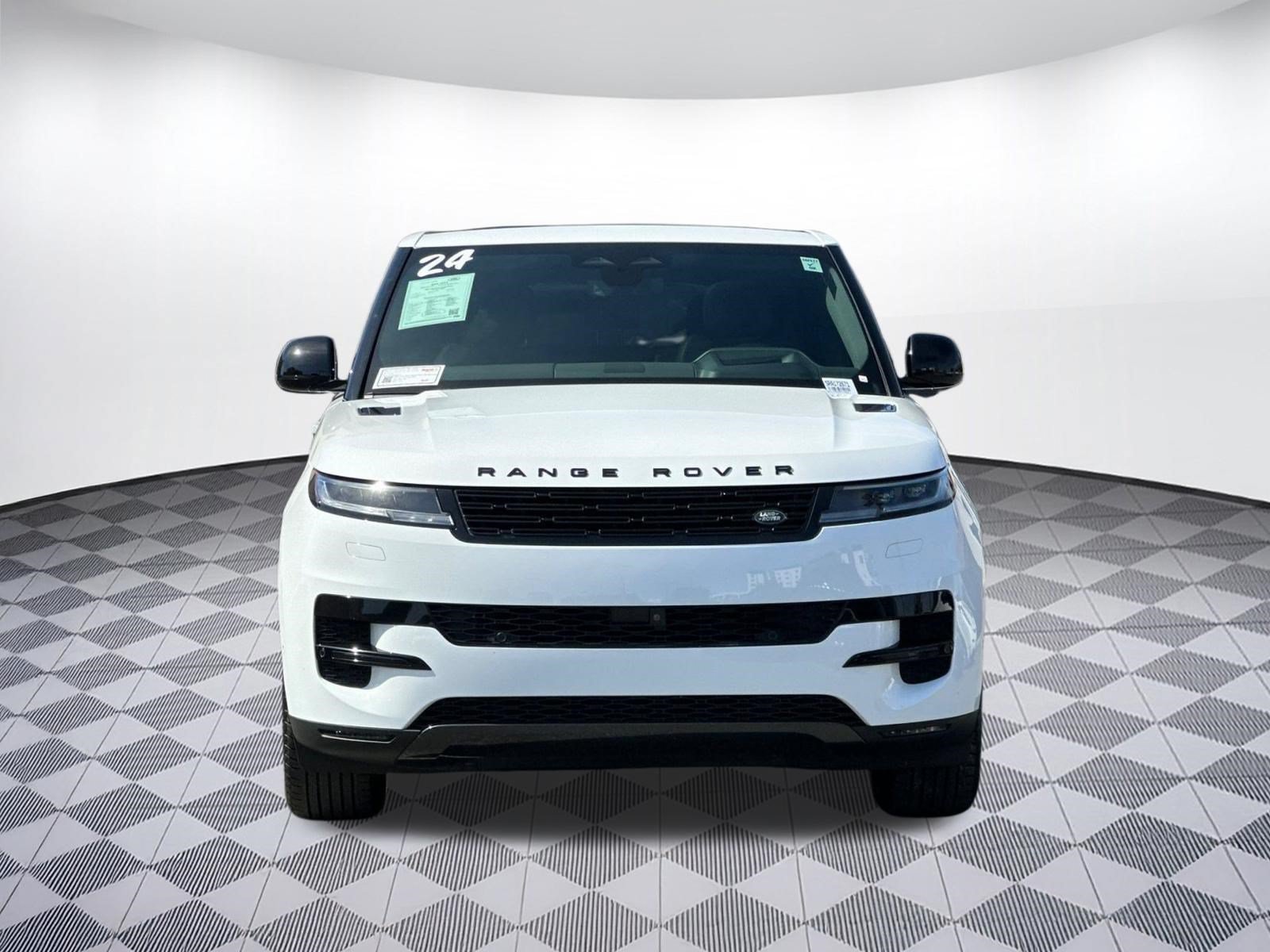 Used 2024 Land Rover Range Rover Sport SE AWD/4WD image 6
