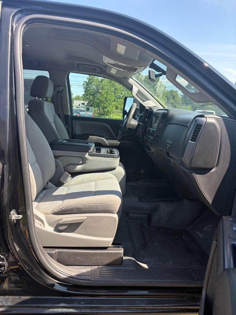 Used 2016 Chevrolet Silverado 2500 W/T w/ WT Convenience Package AWD/4WD image 12