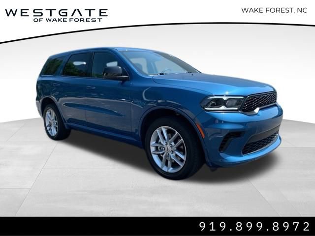 Used 2024 Dodge Durango GT image 1