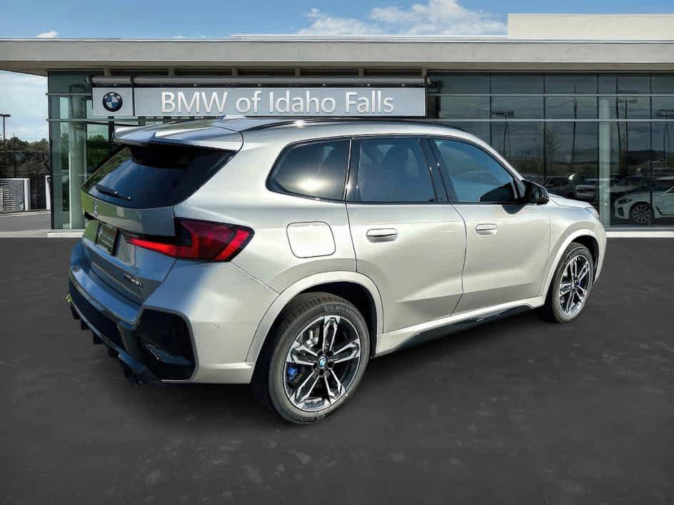 New 2025 BMW X1 M35i w/ Premium Package AWD/4WD image 7