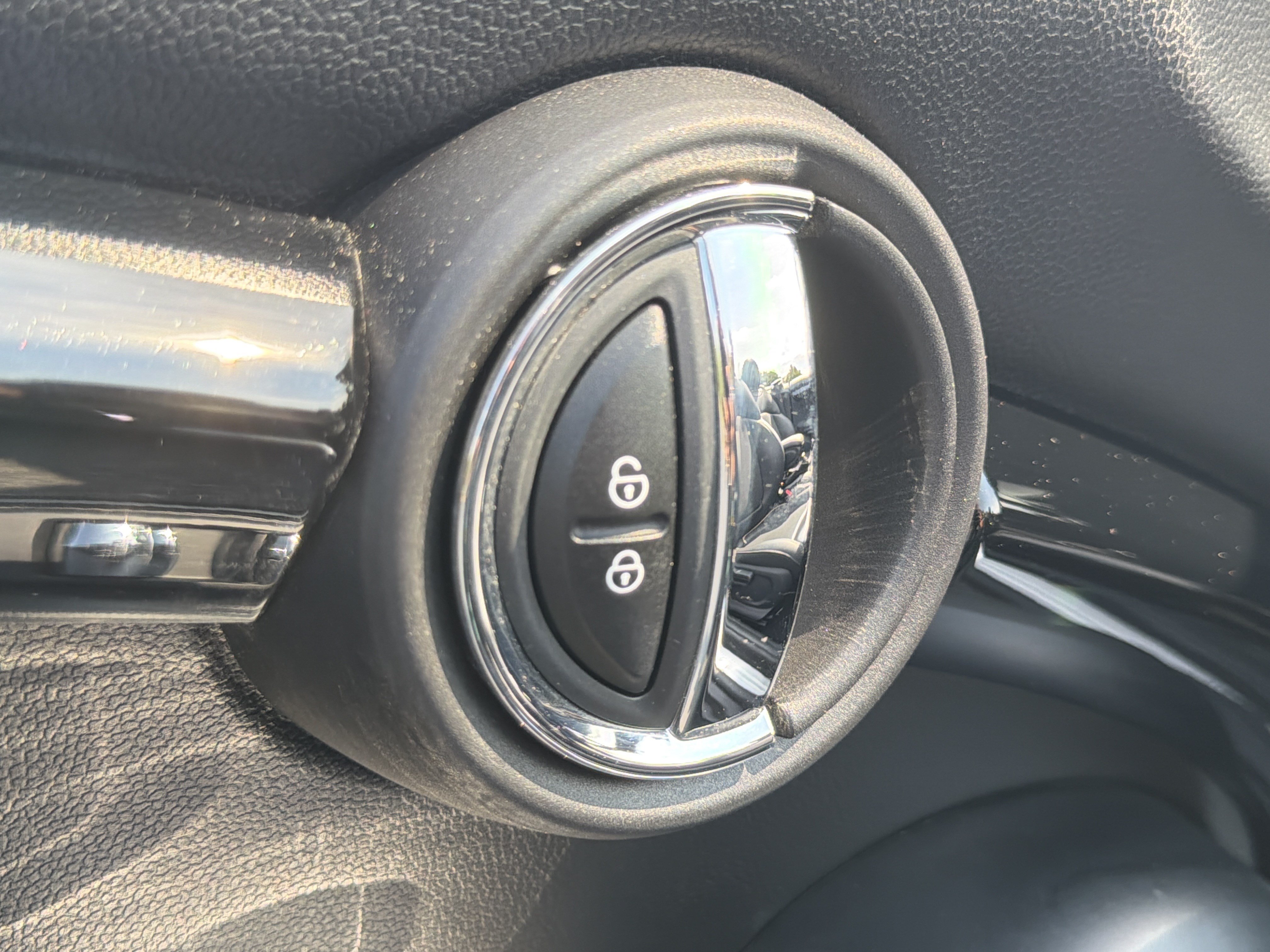 Used 2021 MINI Cooper S w/ 6.5" Touchscreen Package FWD image 59