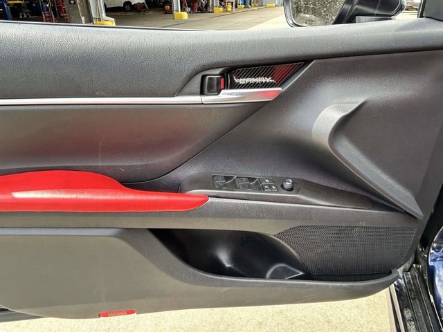 Used 2022 Toyota Camry SE w/ Audio Upgrade Package image 12