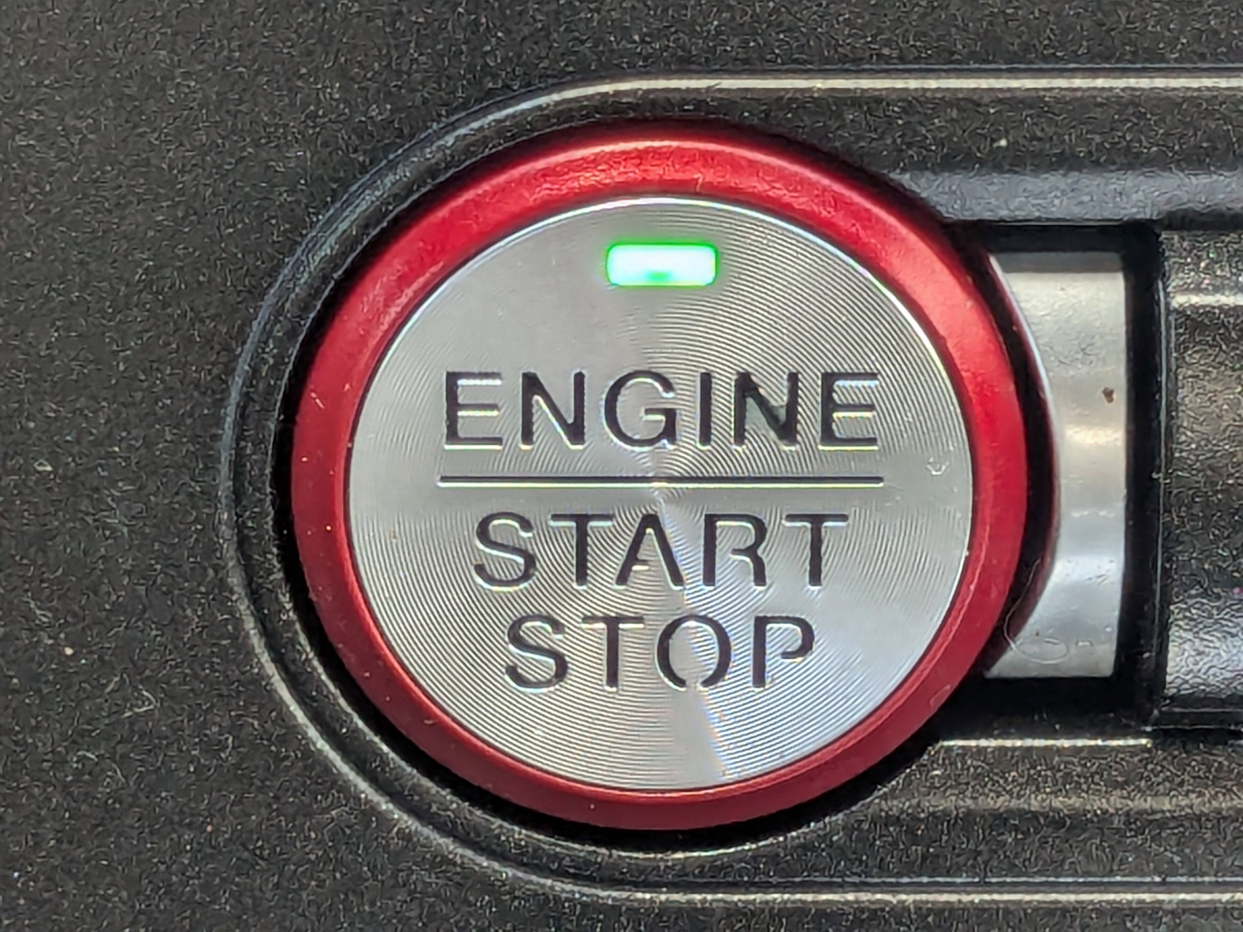 Used 2018 Ford Mustang Coupe w/ Equipment Group 101A image 33