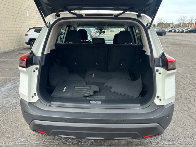 Used 2021 Nissan Rogue S AWD/4WD image 17