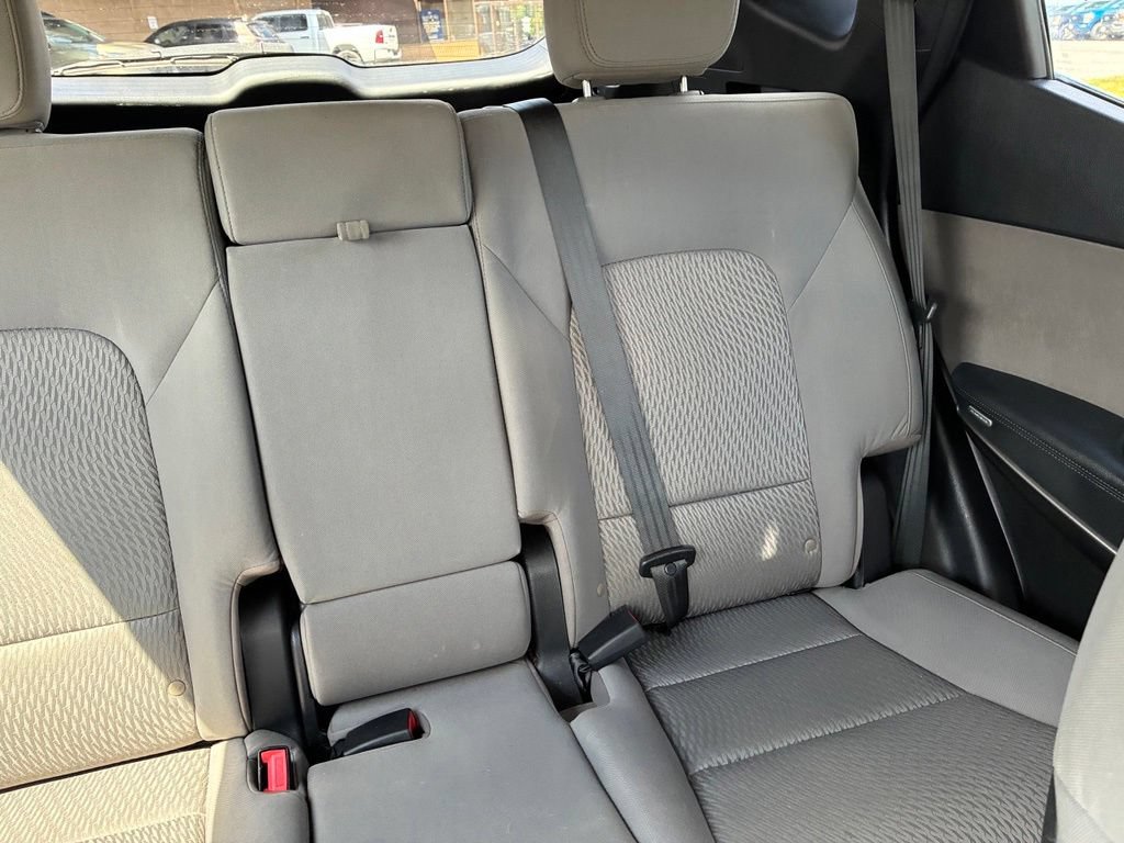 Used 2017 Hyundai Santa Fe Sport AWD/4WD image 16