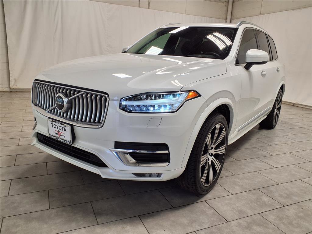 Used 2021 Volvo XC90 T6 Inscription w/ Climate Package image 3