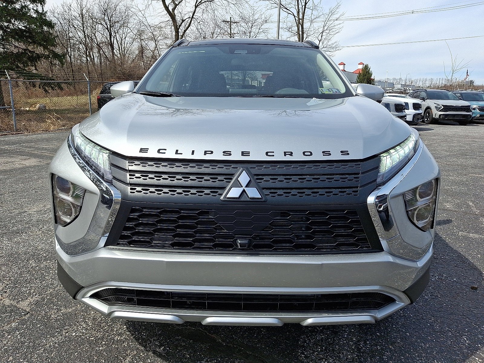 New 2025 Mitsubishi Eclipse Cross SE image 3