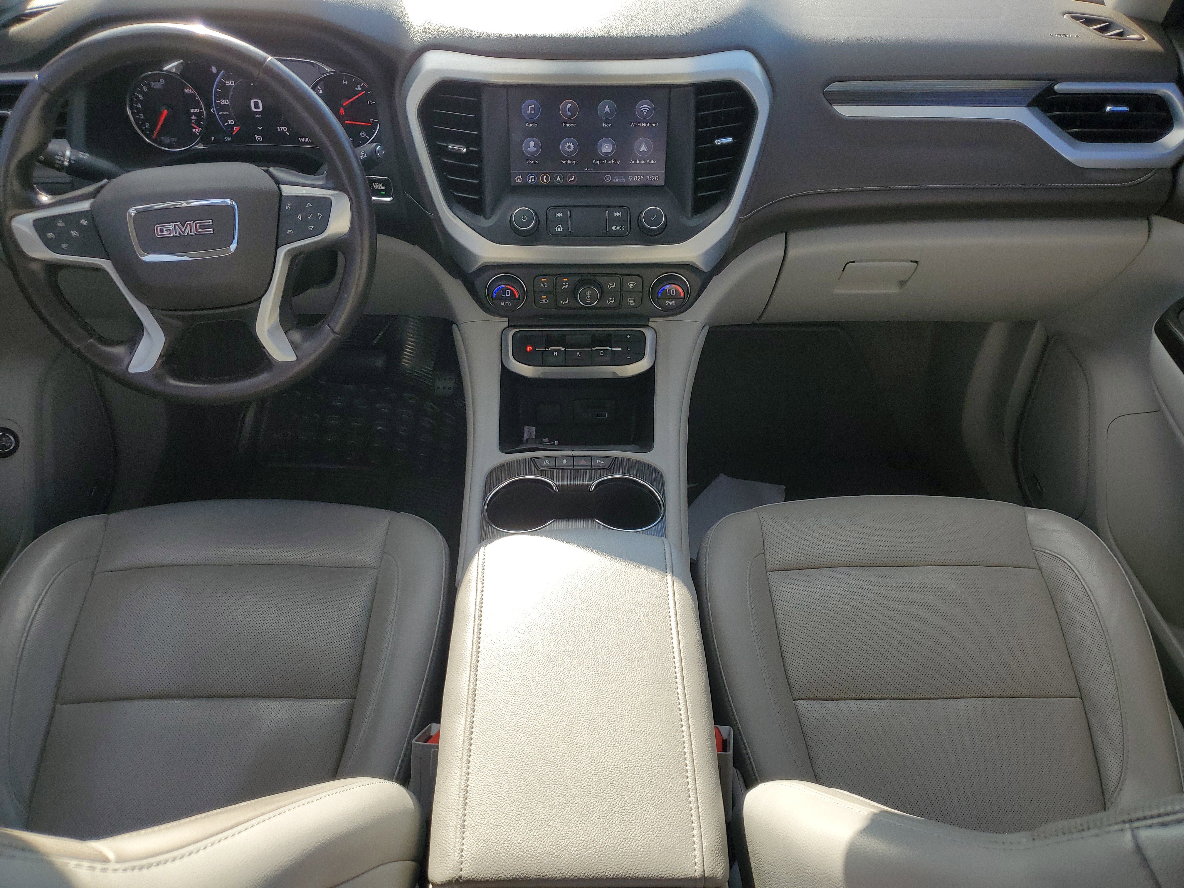 Used 2020 GMC Acadia SLT w/ Driver Alert Package II image 22