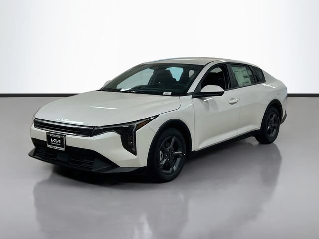 New 2026 Kia K4 FWD image 3