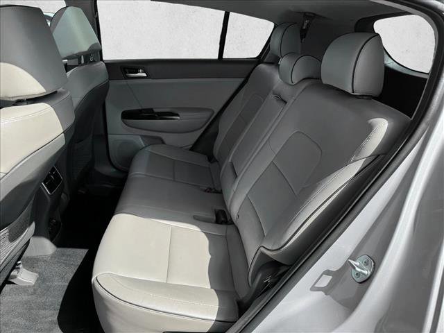 Used 2019 Kia Sportage EX w/ EX Premium Package image 18