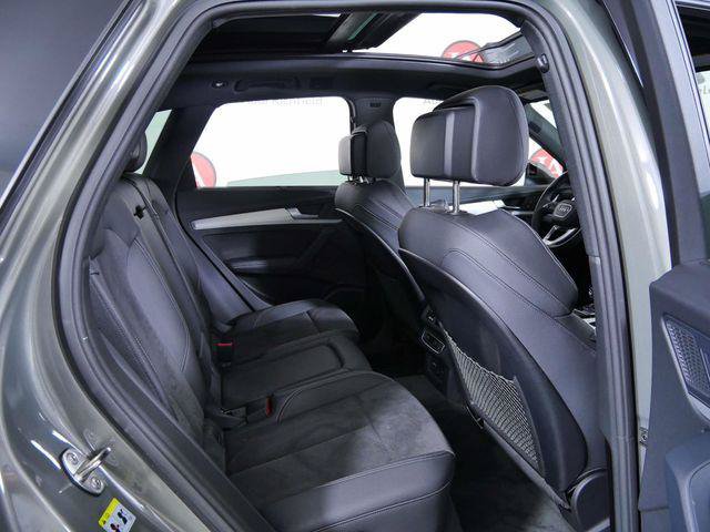 Certified 2023 Audi Q5 e Prestige w/ Prestige Package AWD/4WD image 12