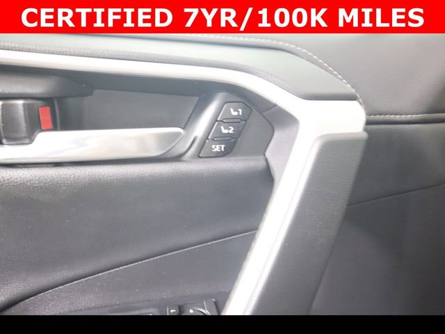 Used 2022 Toyota RAV4 Limited image 45