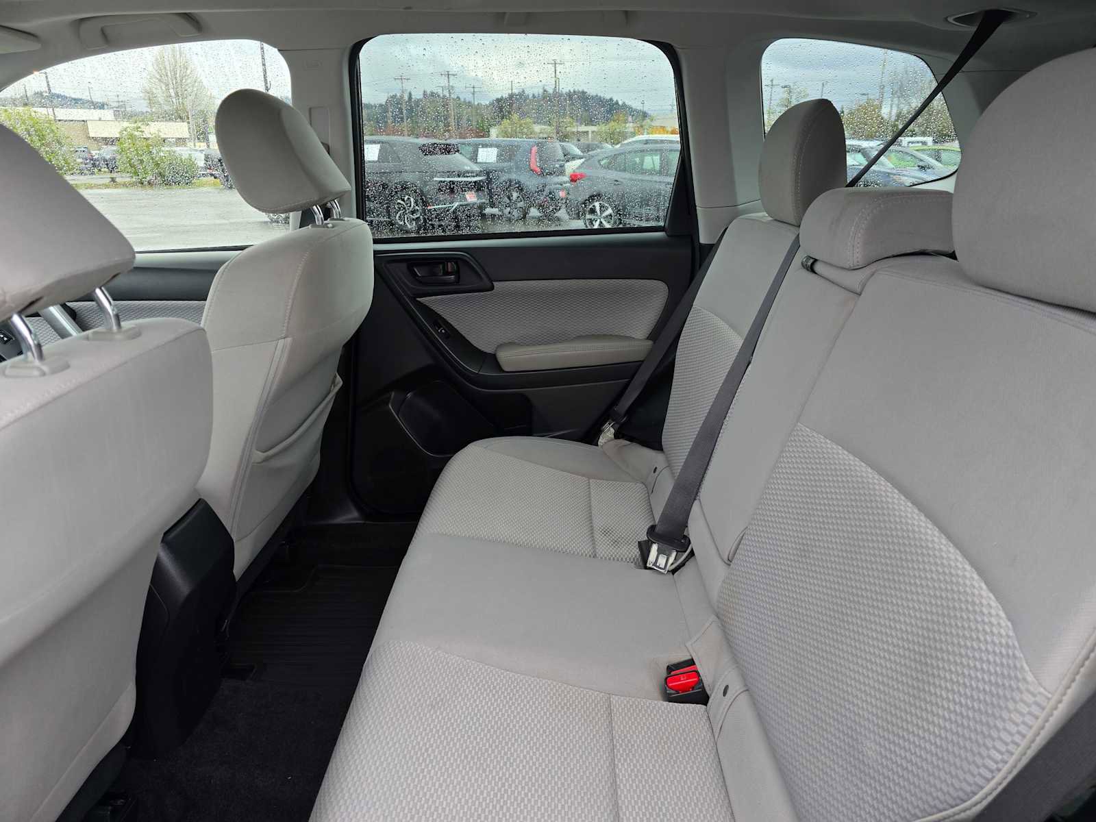 Used 2018 Subaru Forester 2.5i Premium AWD/4WD image 16