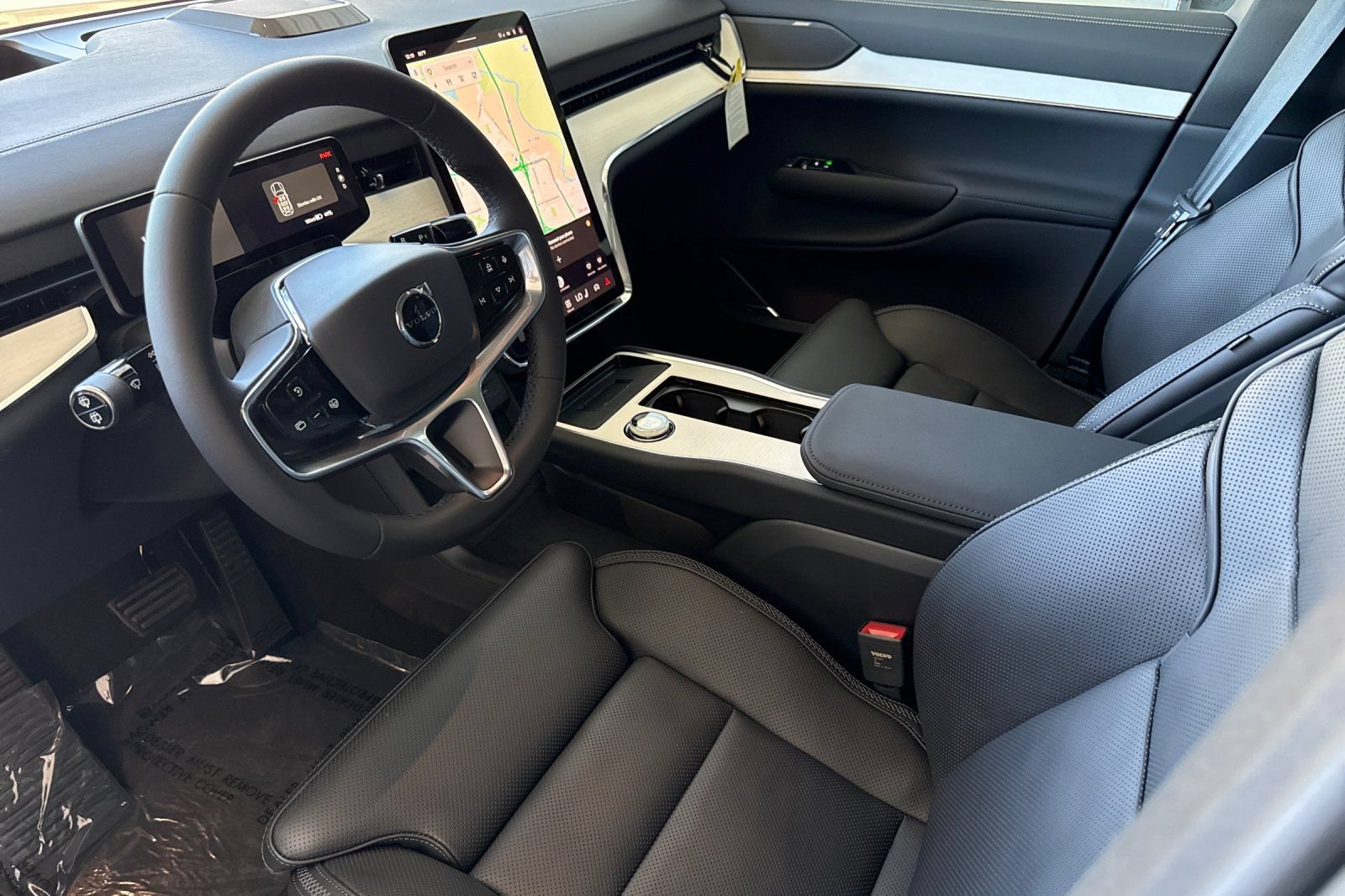New 2026 Volvo EX90 Ultra AWD/4WD image 9