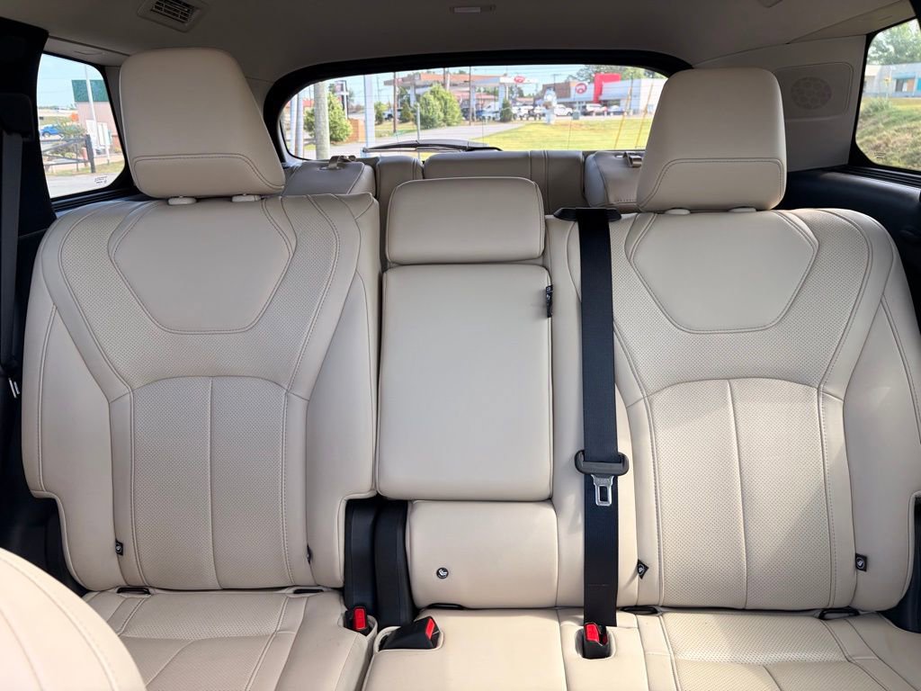 Used 2023 INFINITI QX60 Luxe w/ Cargo Package image 27