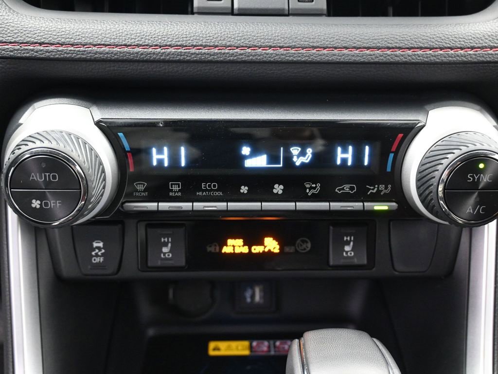 Used 2025 Toyota RAV4 XSE image 22