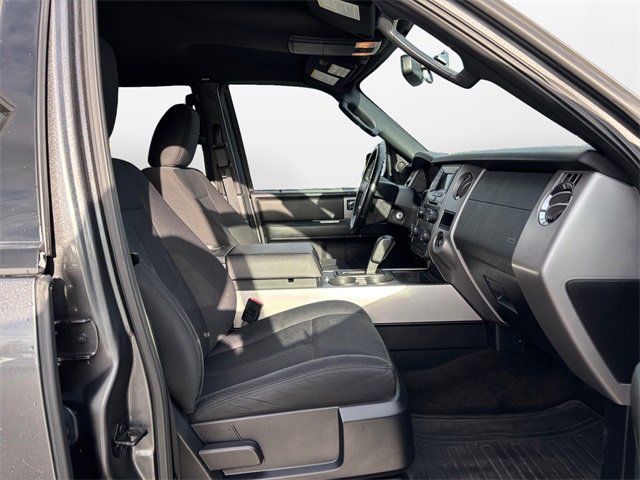 Used 2017 Ford Expedition XLT image 15