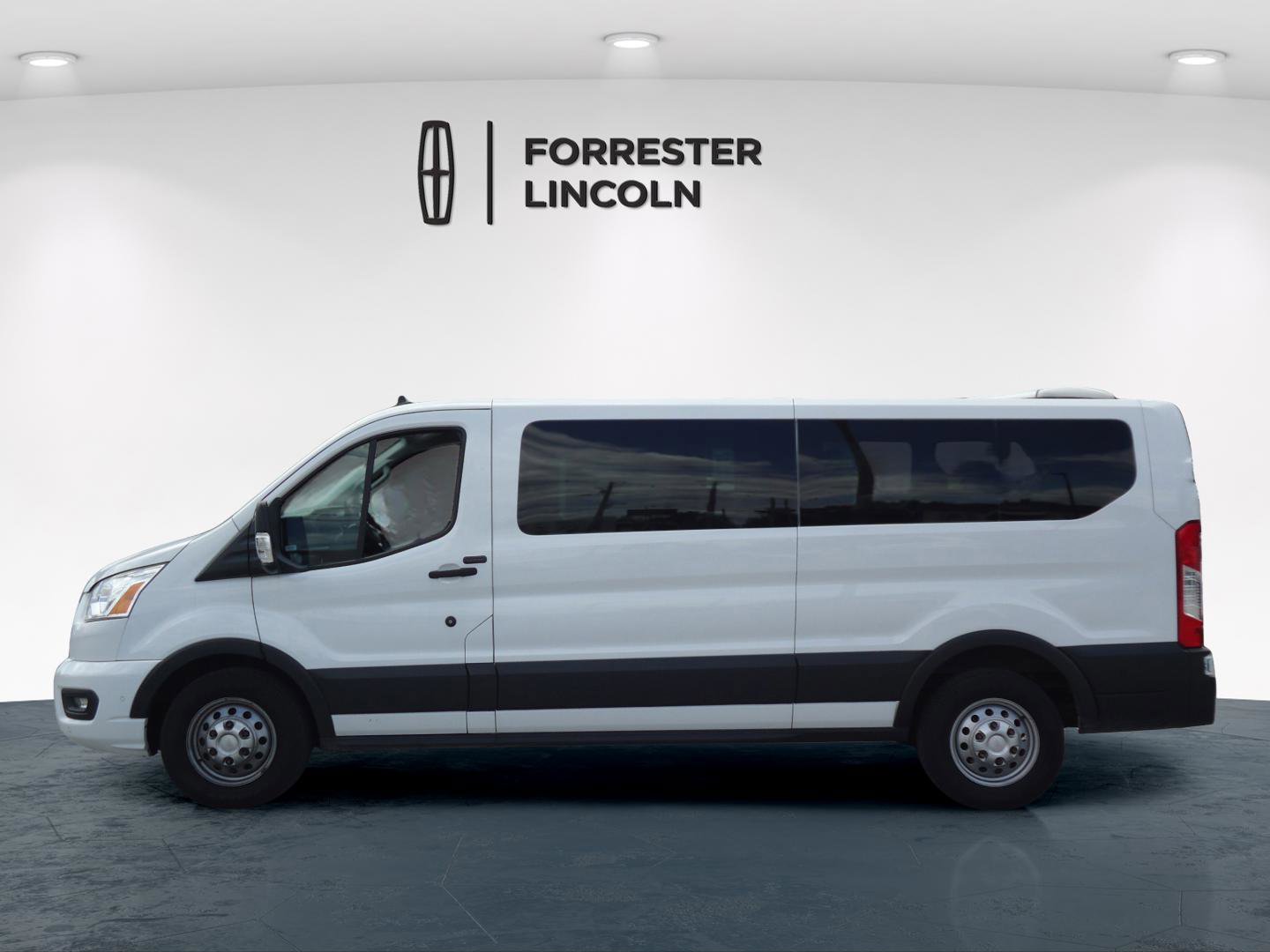 Used 2022 Ford Transit 350 XLT AWD/4WD image 6