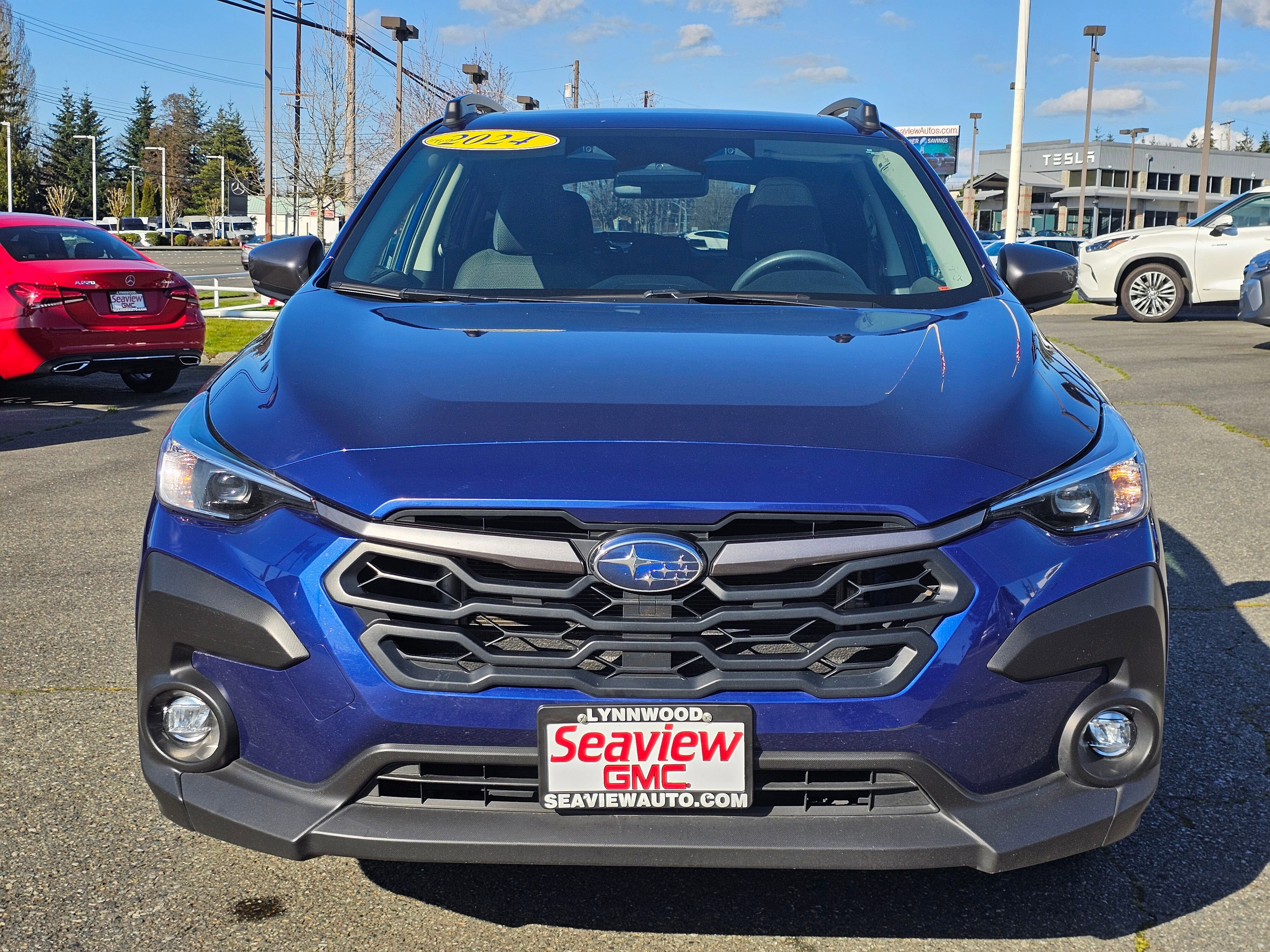 Used 2024 Subaru Crosstrek 2.0i Premium AWD/4WD image 2