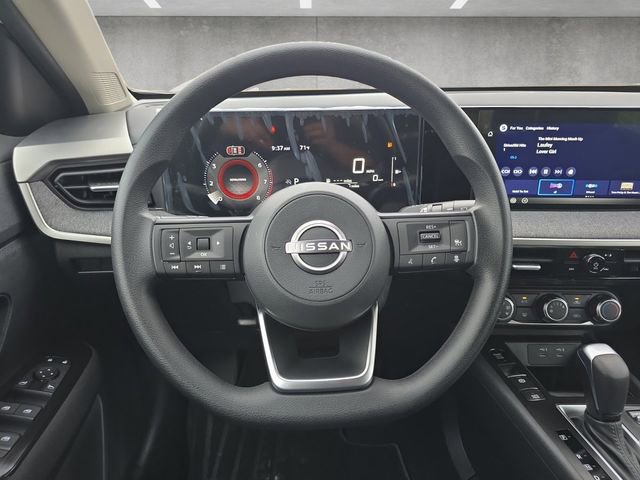 New 2026 Nissan Kicks S image 21