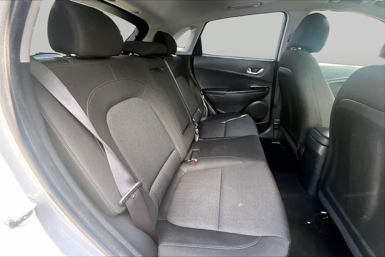 Used 2022 Hyundai Kona SEL w/ Convenience Package FWD image 20