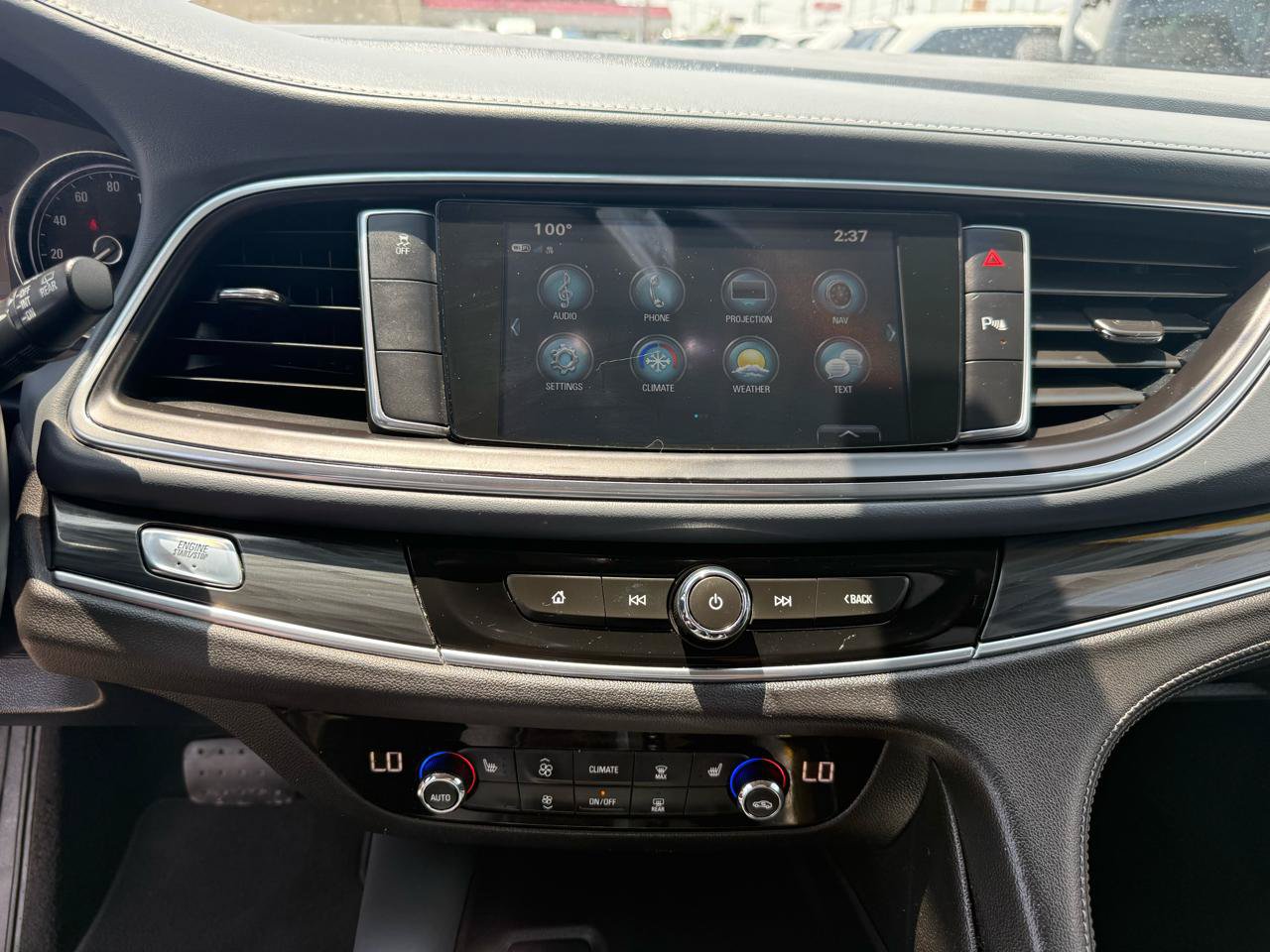 Used 2019 Buick Enclave Essence w/ LPO, Sport Appearance Package FWD image 21