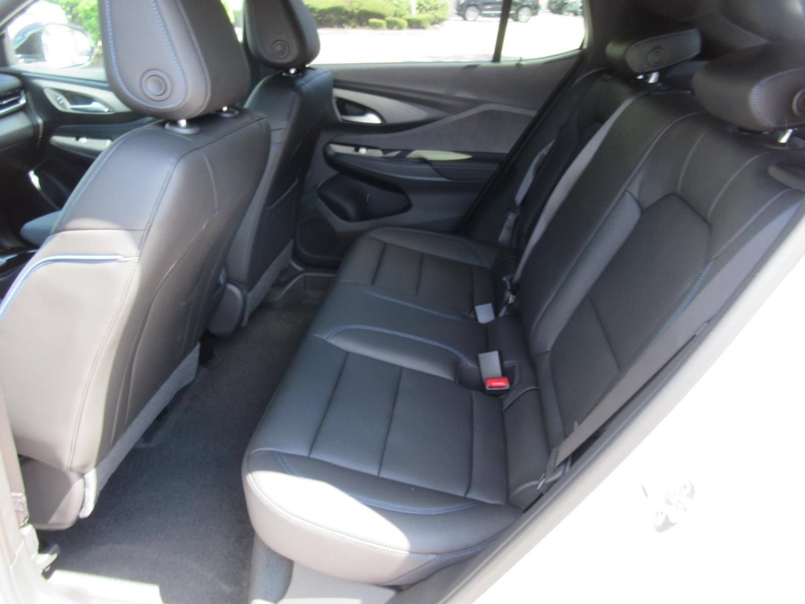New 2026 Buick Envista Sport Touring w/ Convenience I Package FWD image 33