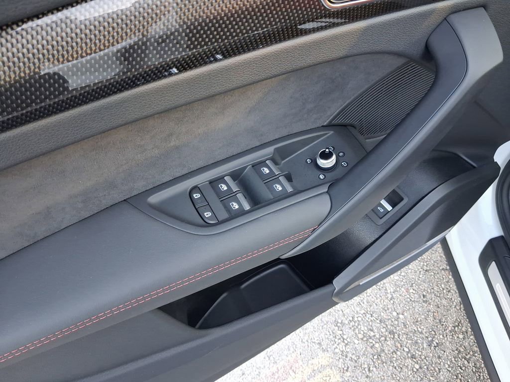 Used 2025 Audi SQ5 Premium Plus image 19