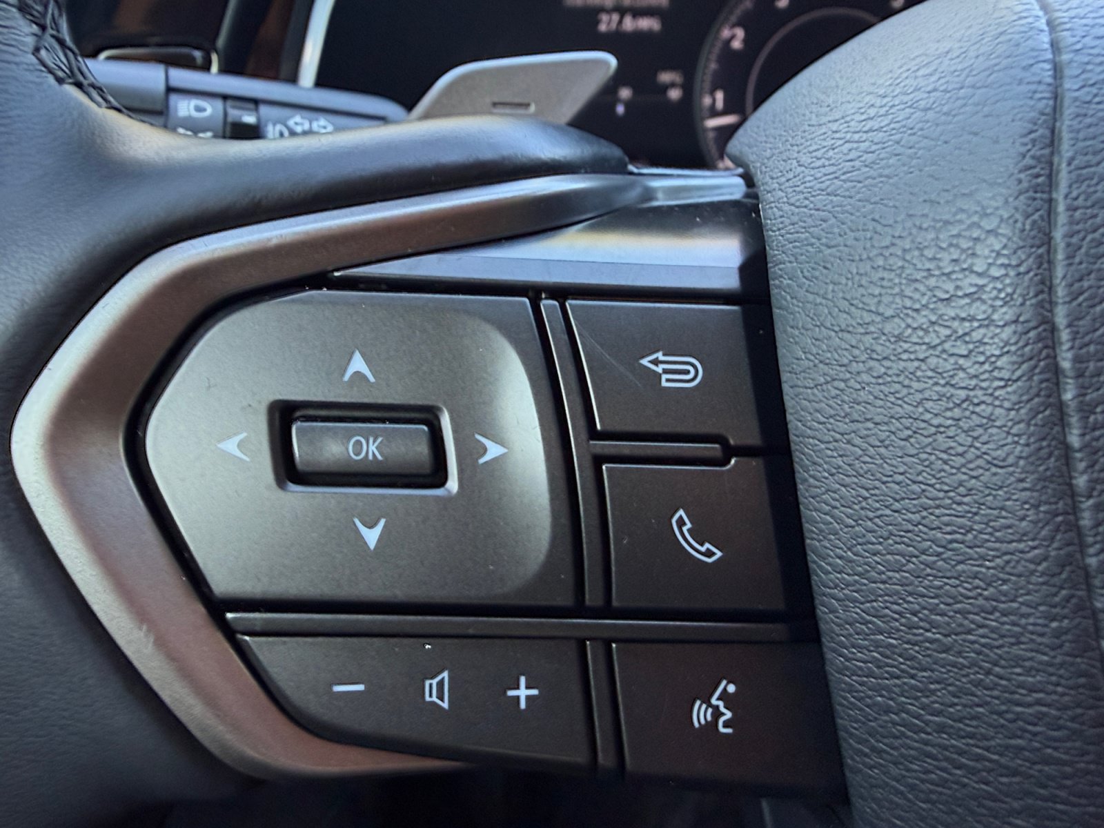 Used 2024 Lexus NX 250 FWD image 24