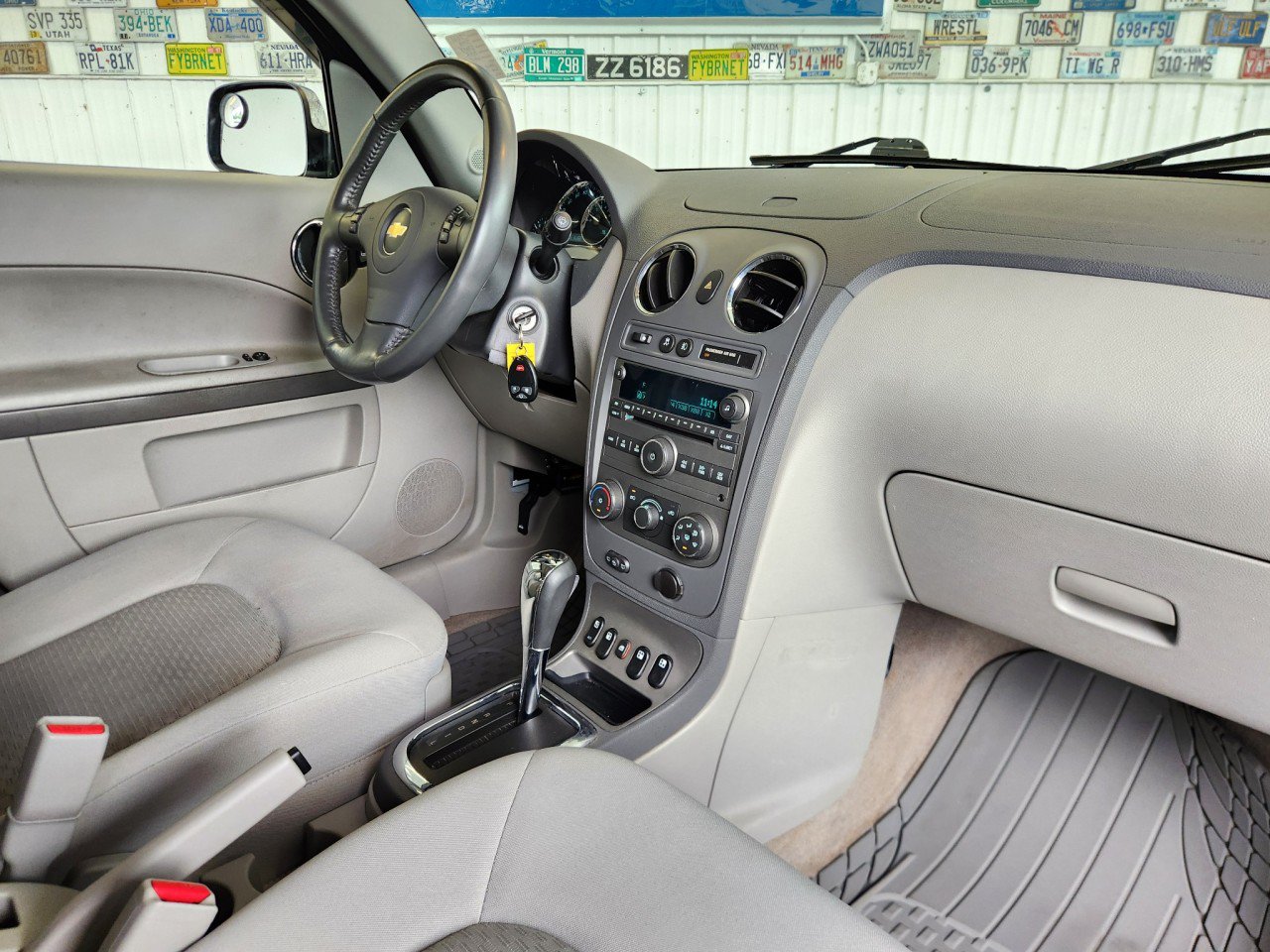 Used 2008 Chevrolet HHR LT w/ LT Preferred Equipment Group FWD image 2