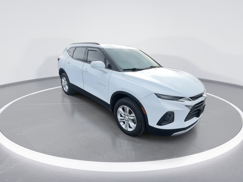 Used 2020 Chevrolet Blazer LT image 2