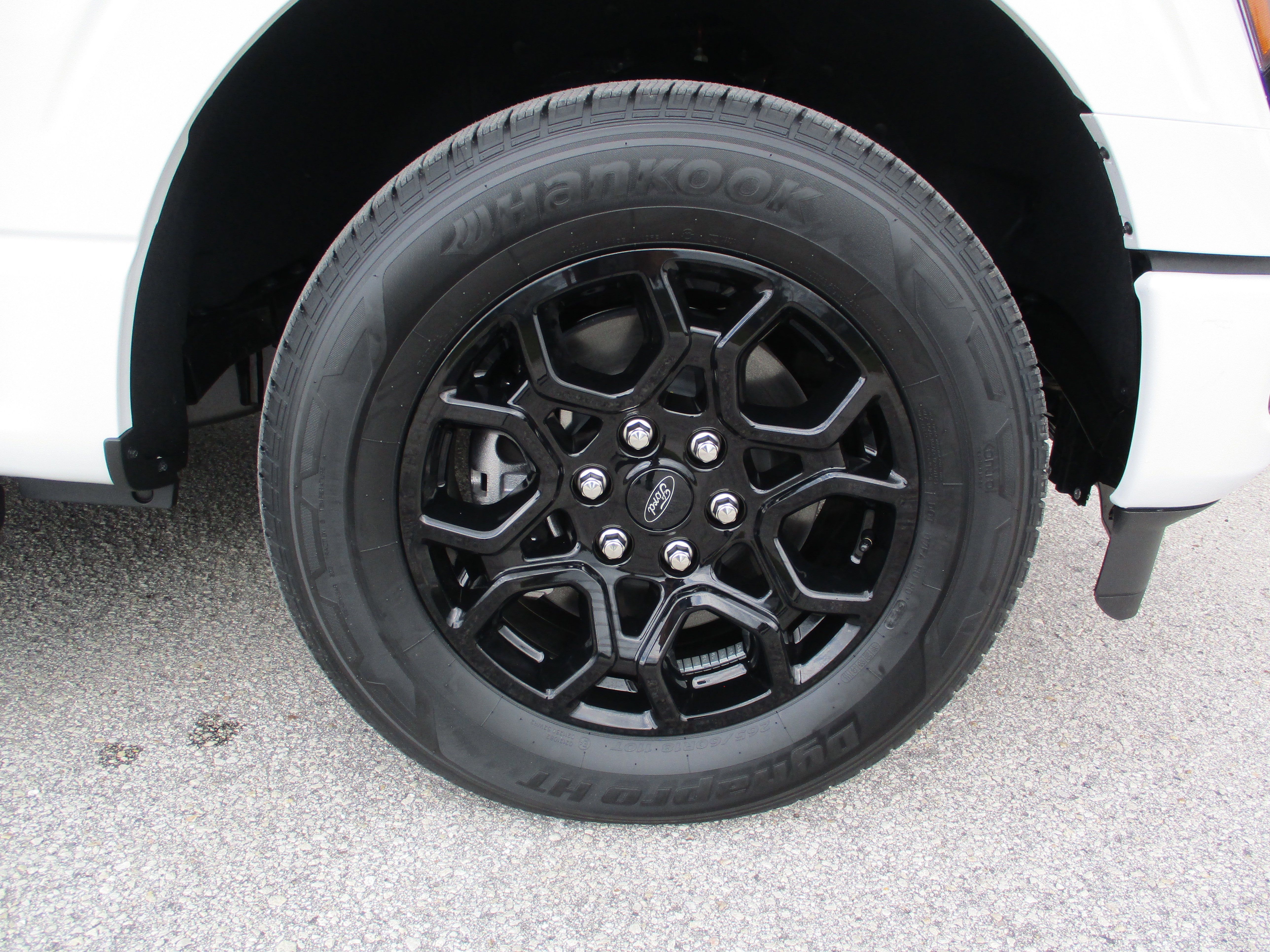 New 2025 Ford F150 XLT w/ Equipment Group 301A Standard image 9