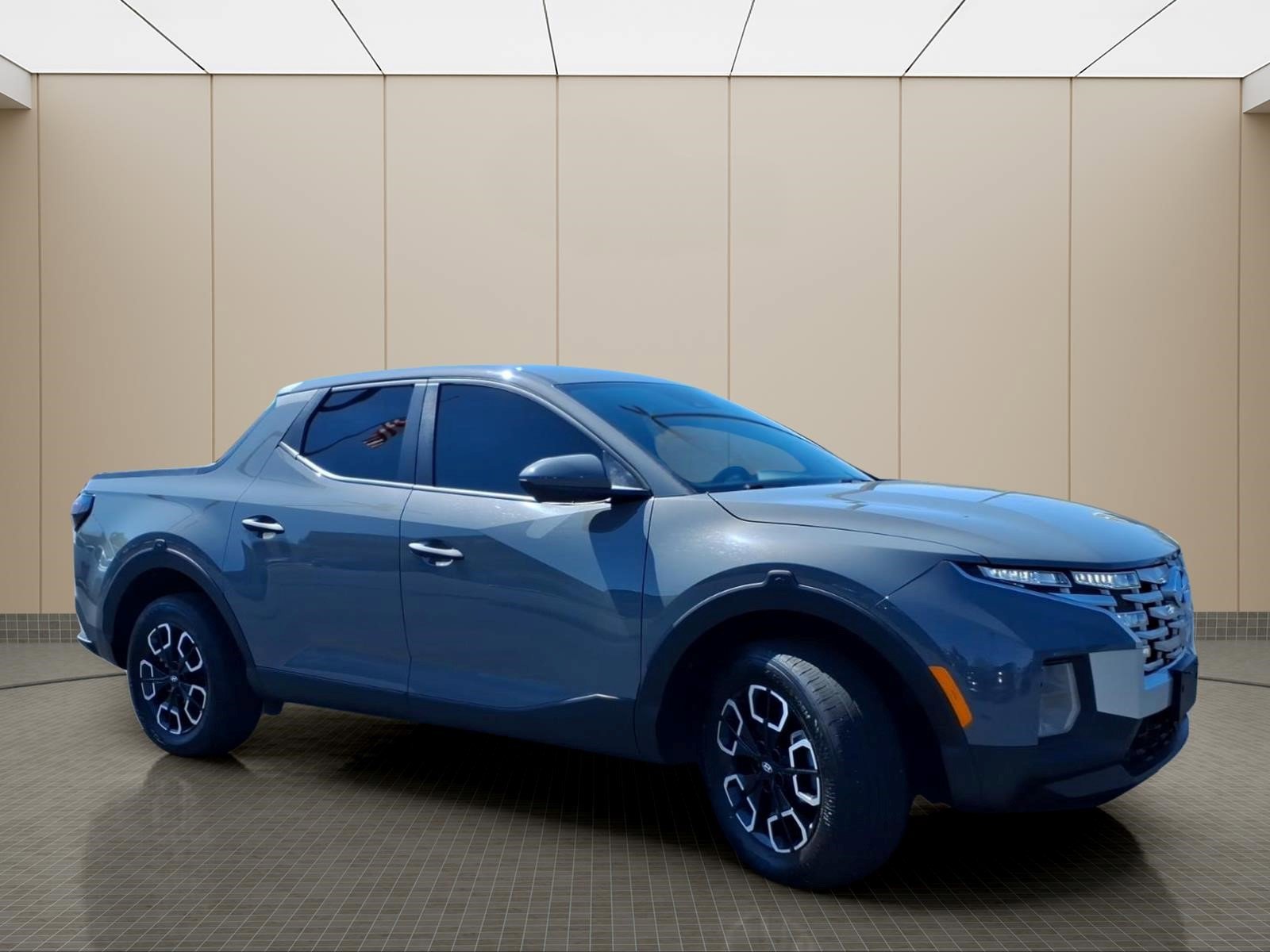 Used 2024 Hyundai Santa Cruz SE image 4