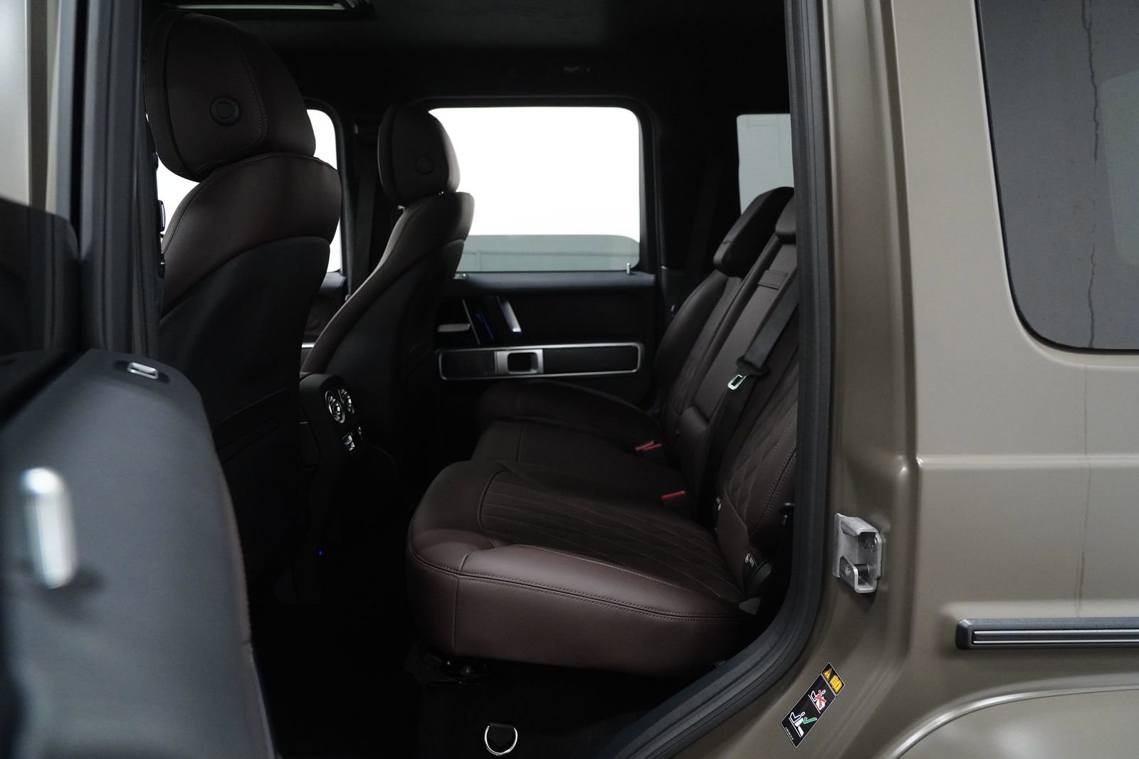 New 2026 Mercedes-Benz G 550 image 17