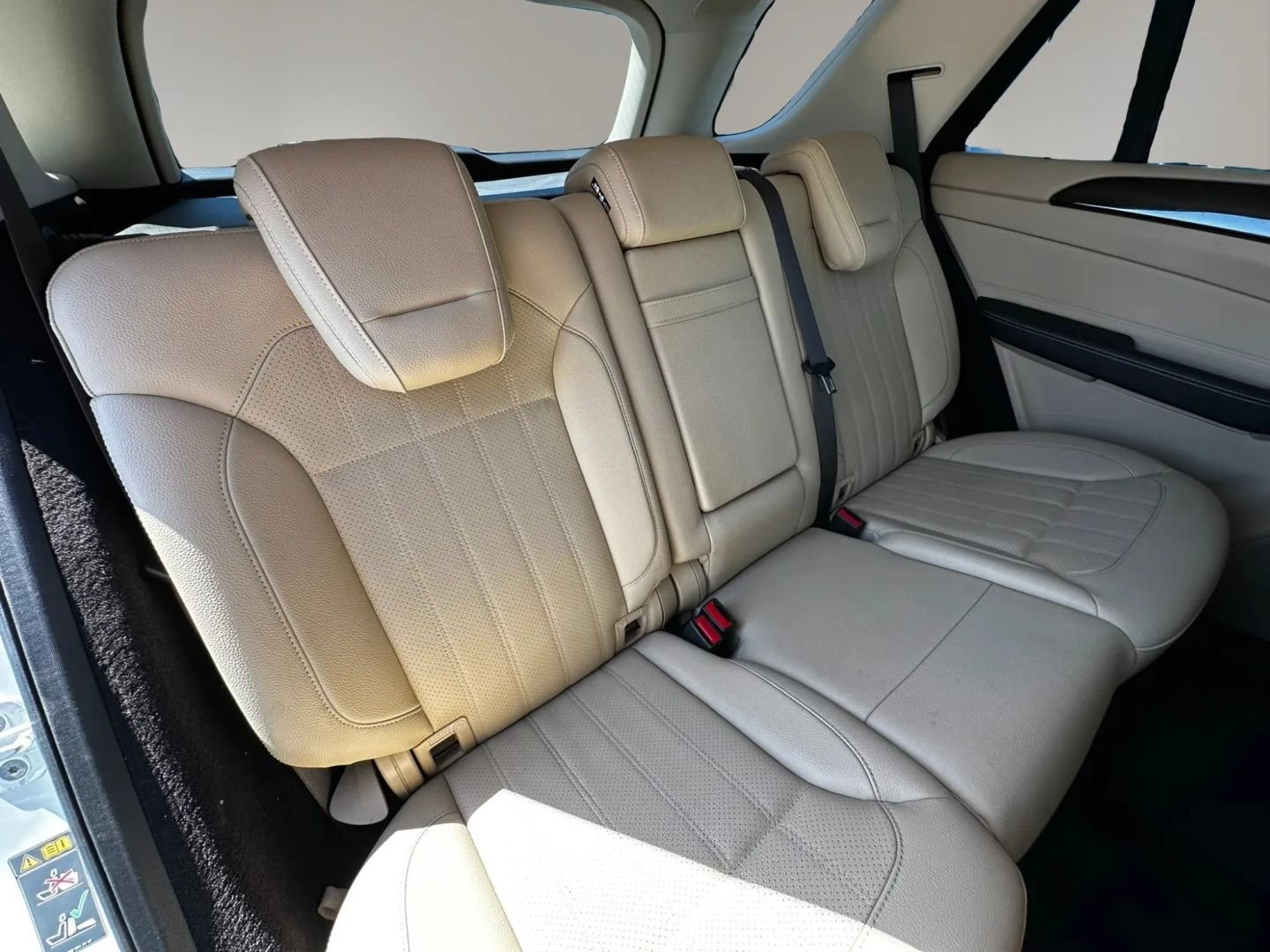 Used 2018 Mercedes-Benz GLE 350 image 16