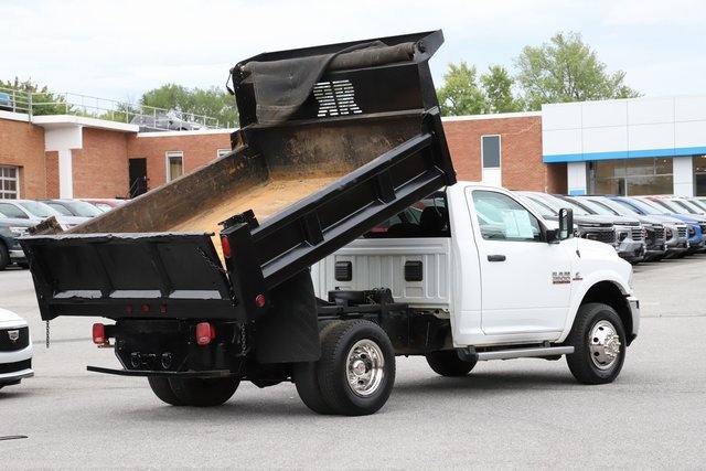 Used 2015 RAM 3500 Tradesman w/ Power & Remote Entry Group image 4