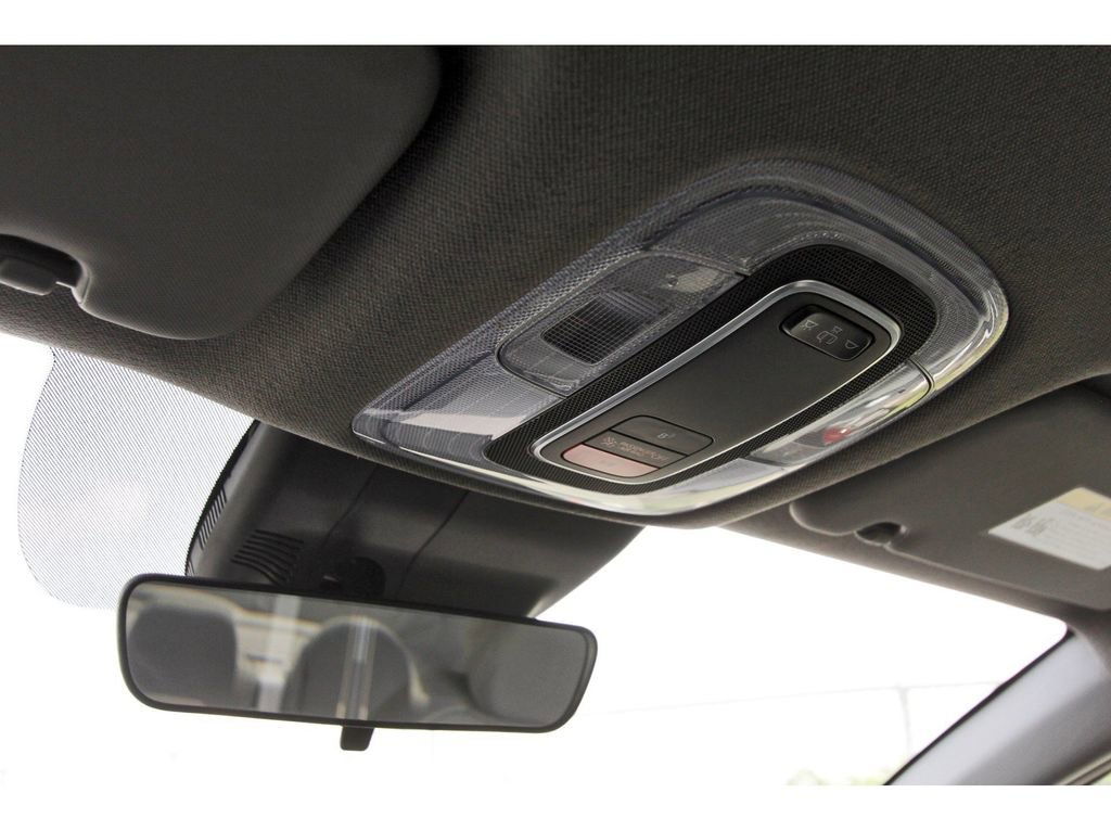 Used 2024 Hyundai Elantra SEL FWD image 24
