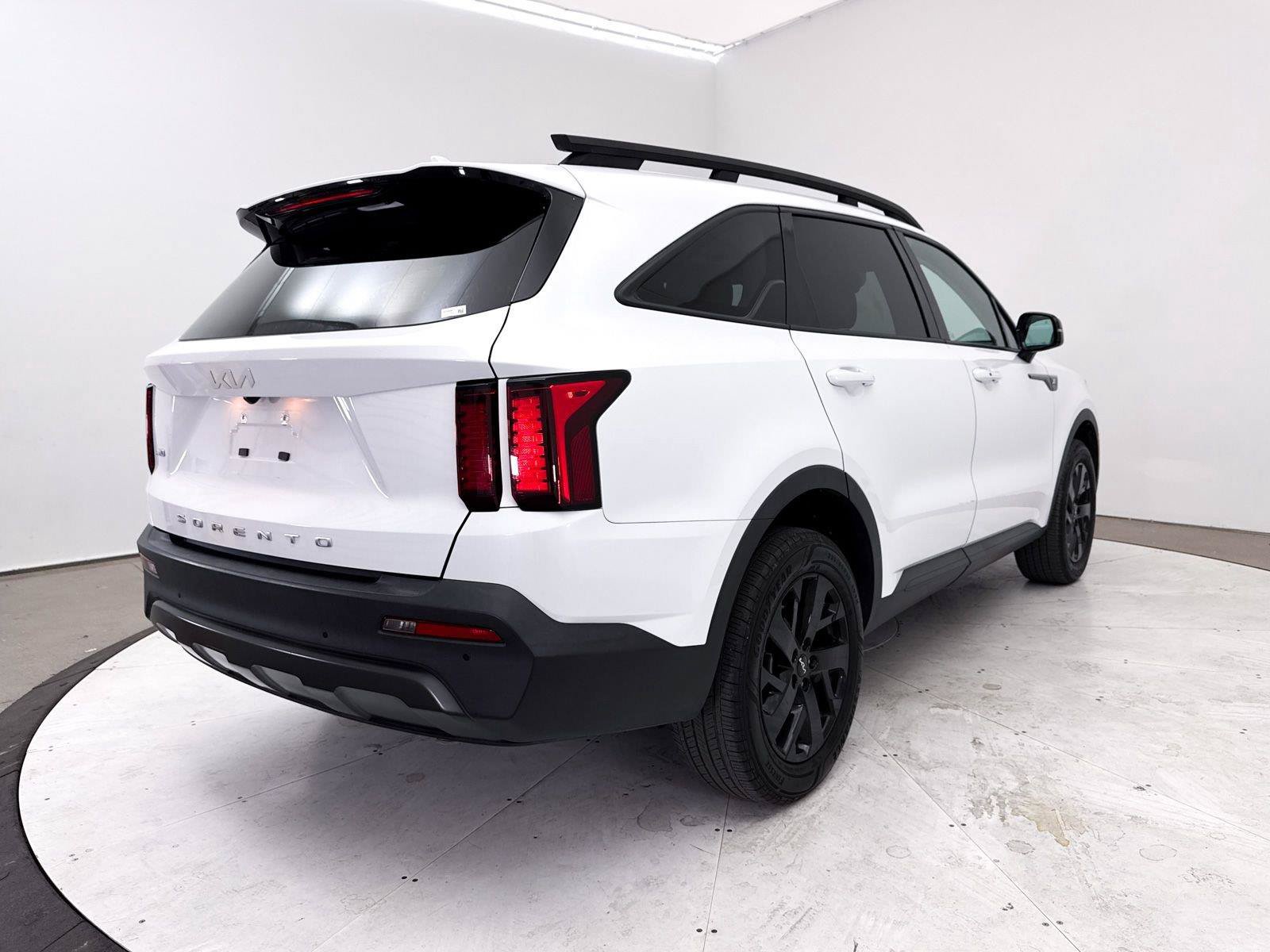 Certified 2022 Kia Sorento S w/ Panoramic Sunroof Package AWD/4WD image 19