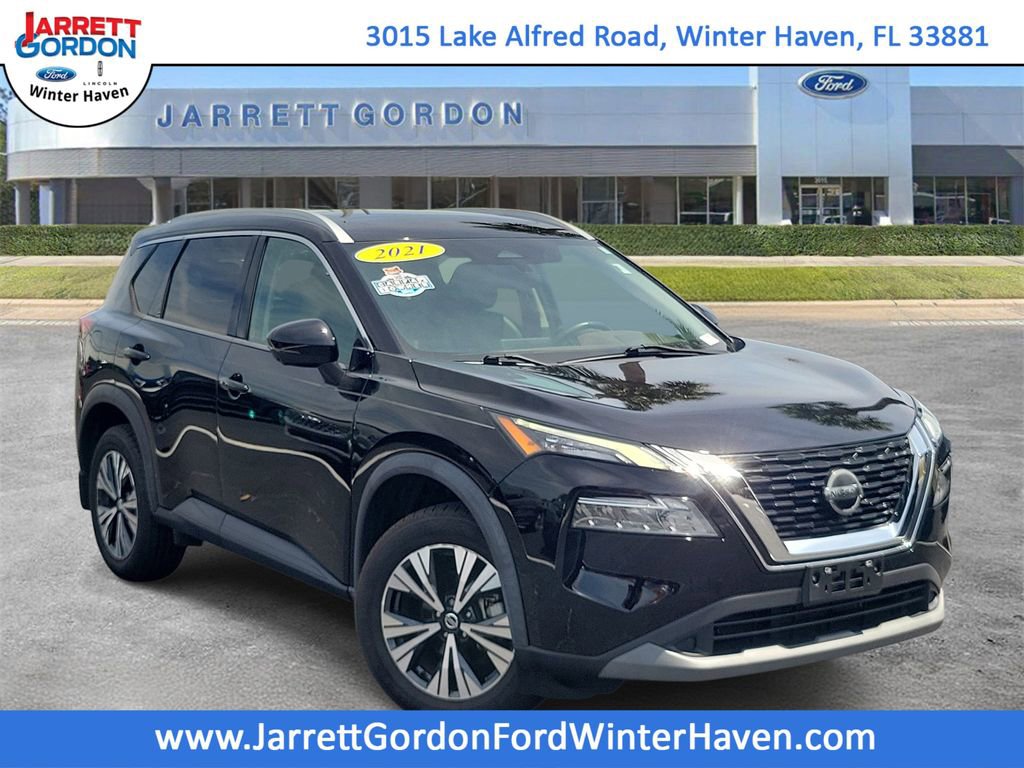Used 2021 Nissan Rogue SV w/ Premium Package FWD image 1