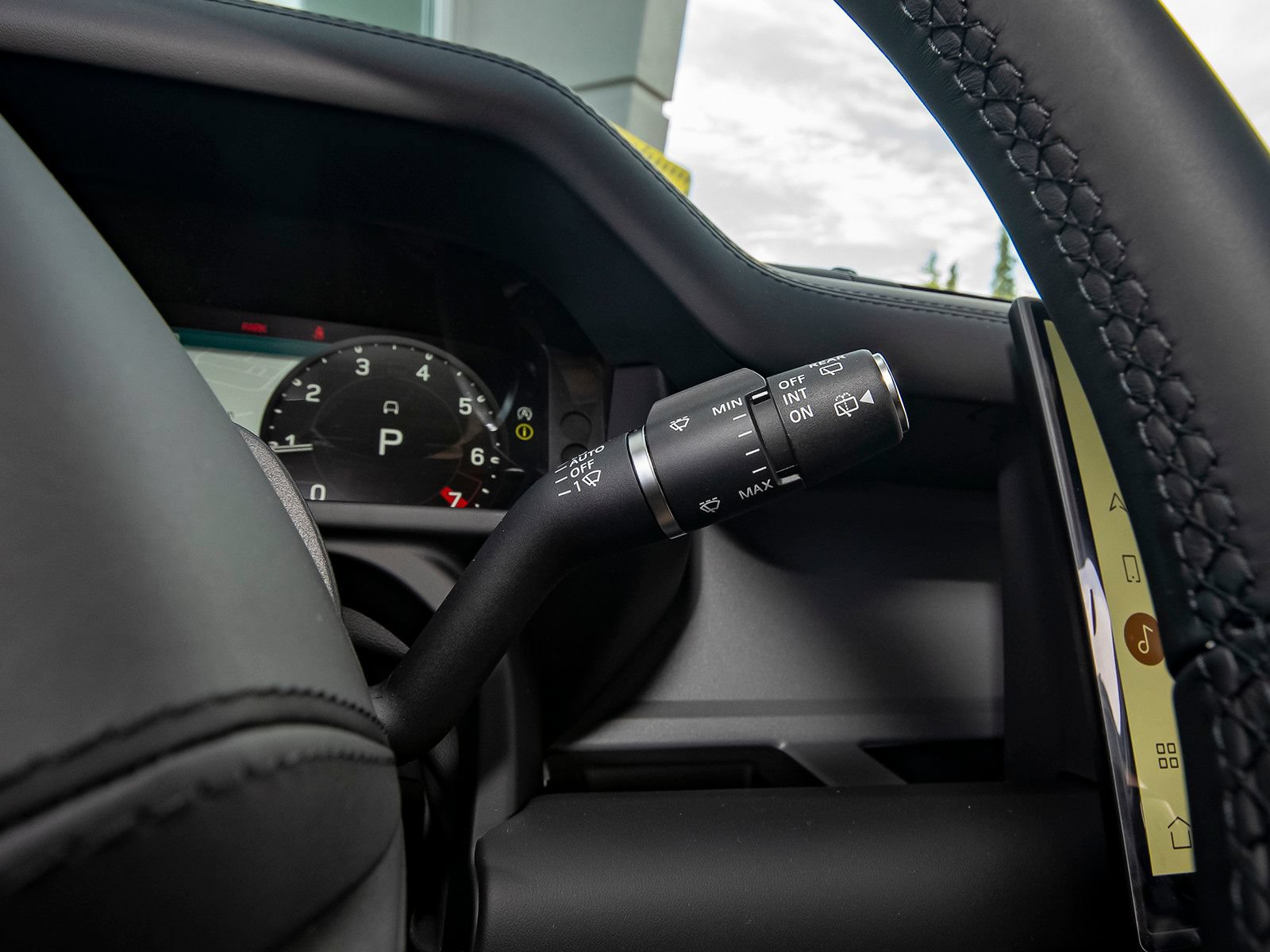 New 2026 Land Rover Defender 110 X AWD/4WD image 14