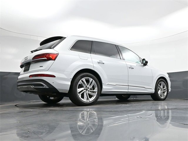 Used 2023 Audi Q7 3.0T Prestige image 26