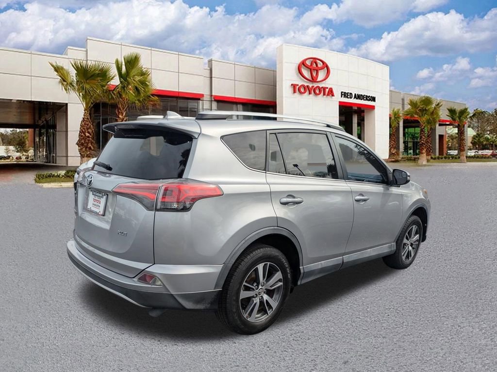 Used 2016 Toyota RAV4 XLE image 5