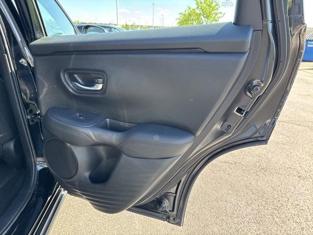 Certified 2023 Honda HR-V LX image 35