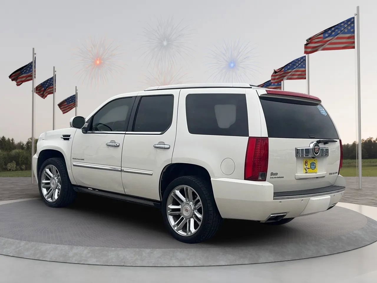 Used 2014 Cadillac Escalade Platinum RWD image 5