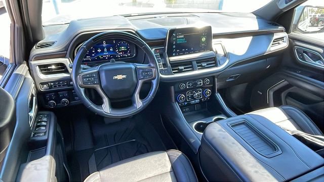 Used 2024 Chevrolet Suburban High Country w/ Advanced Technology Package image 15