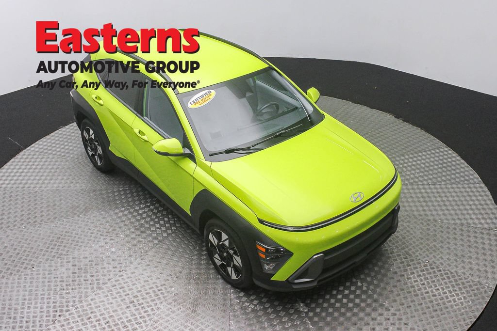 Used 2024 Hyundai Kona SEL FWD image 3